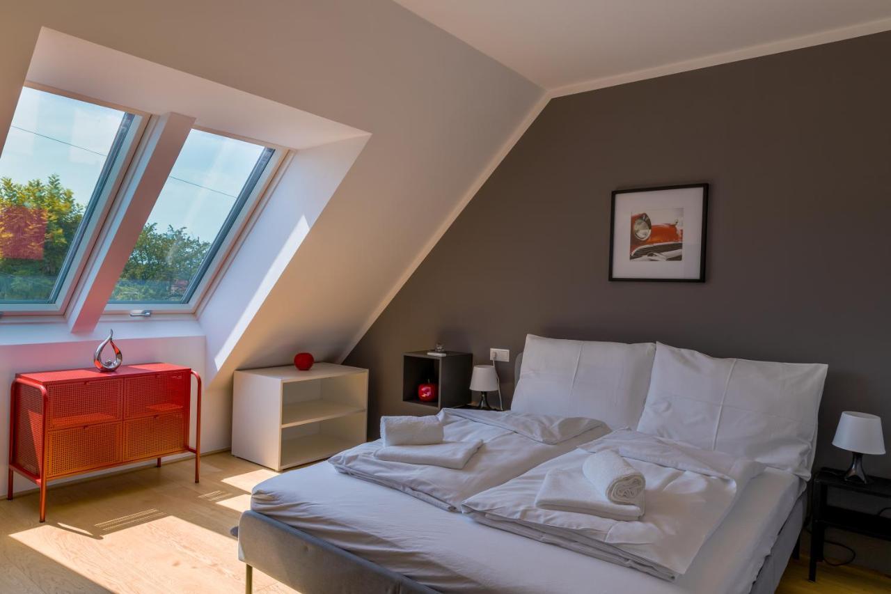 Maureen Lovely 2 Bedroom Unit With Community Pool 维也纳 外观 照片