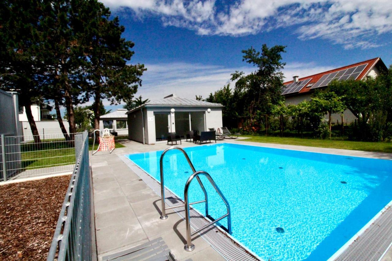 Maureen Lovely 2 Bedroom Unit With Community Pool 维也纳 外观 照片